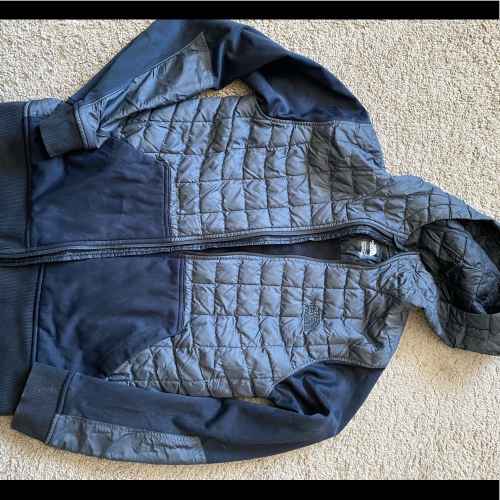 North face hybrid thermoball mens size small hooded jacket